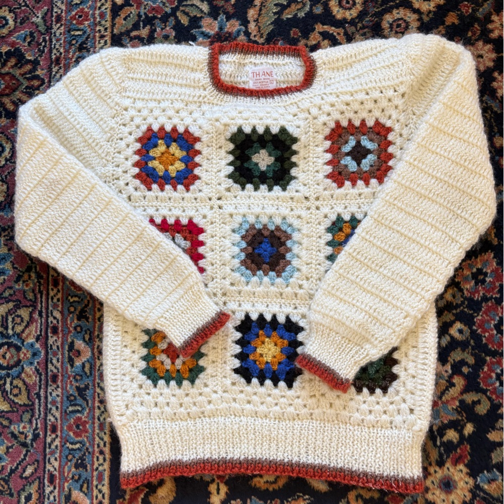 Vintage Thane Hand Crocheted 70’s Theme Acrylic Crewneck Sweater Blocks Large